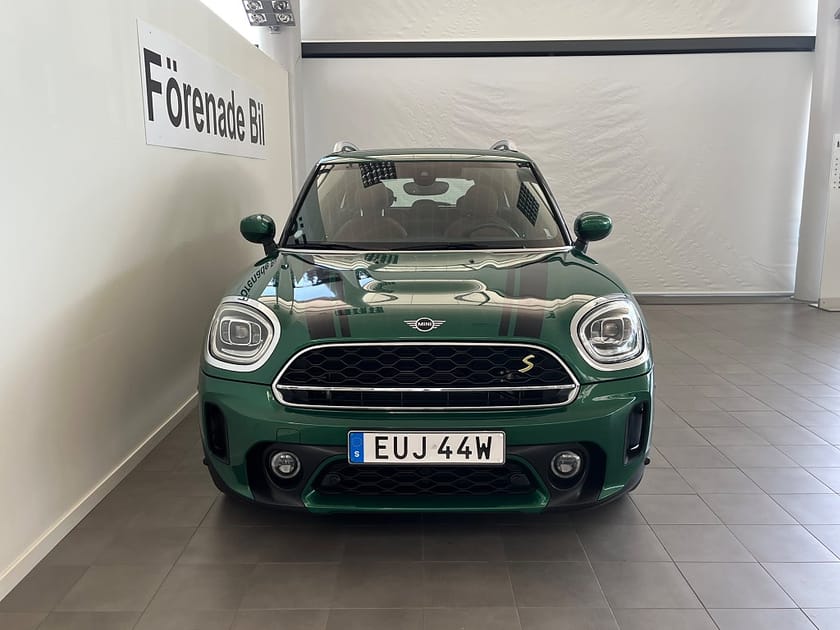 Bild 2 av MINI Countryman Cooper SE ALL4 Panoramatak HUD Backkamera Nav 4,95% ränta
