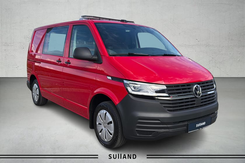 Bilde 3 av Volkswagen Transporter 4X4 | WURTH INNREDNING | HENGERFESTE