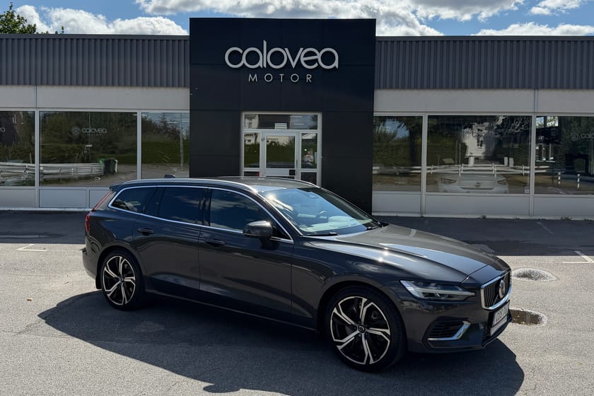 Bild 1 av Volvo V60 T6 Recharge AWD 399hk Automat - Drag, 360°