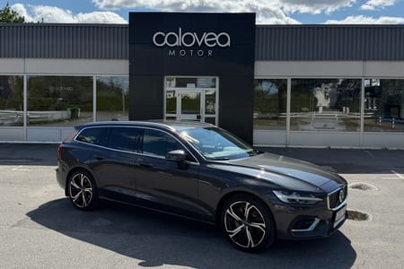 Volvo V60 T6 Recharge AWD 399hk Automat - Drag, 360°