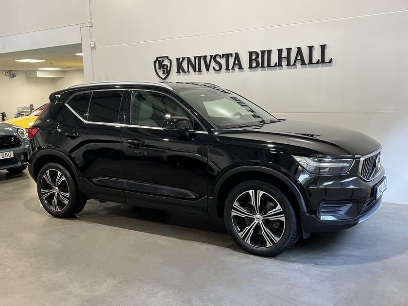 Bild 3 av Volvo XC40 Recharge T4 DCT INSCRIPTION Moms Orrefors Drag 211hk