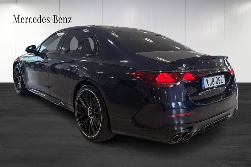 Bild 4 av Mercedes-Benz AMG E 53 HYBRID 4MATIC+ SEDAN