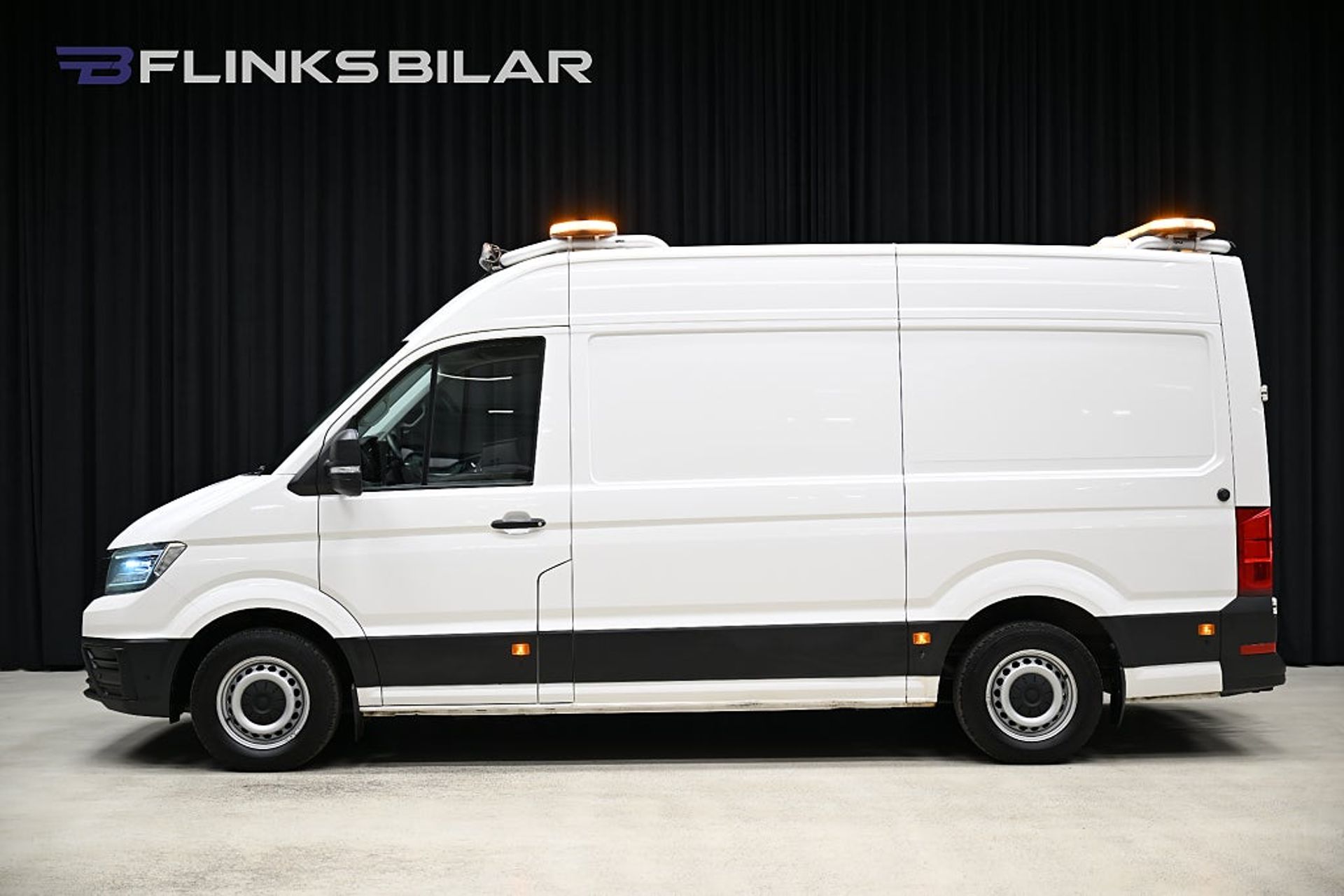 Volkswagen Crafter 177HK Automat 2021, bild 2/10