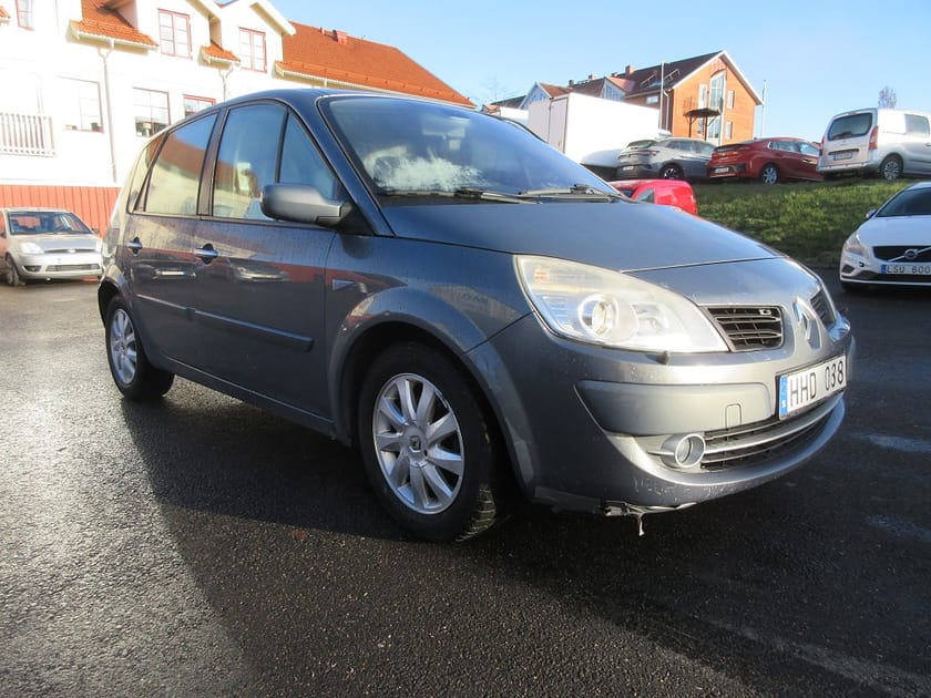 Bild 3 av Renault Scénic 1.6 112 hk NYBESIKTIGAD 15900 kr