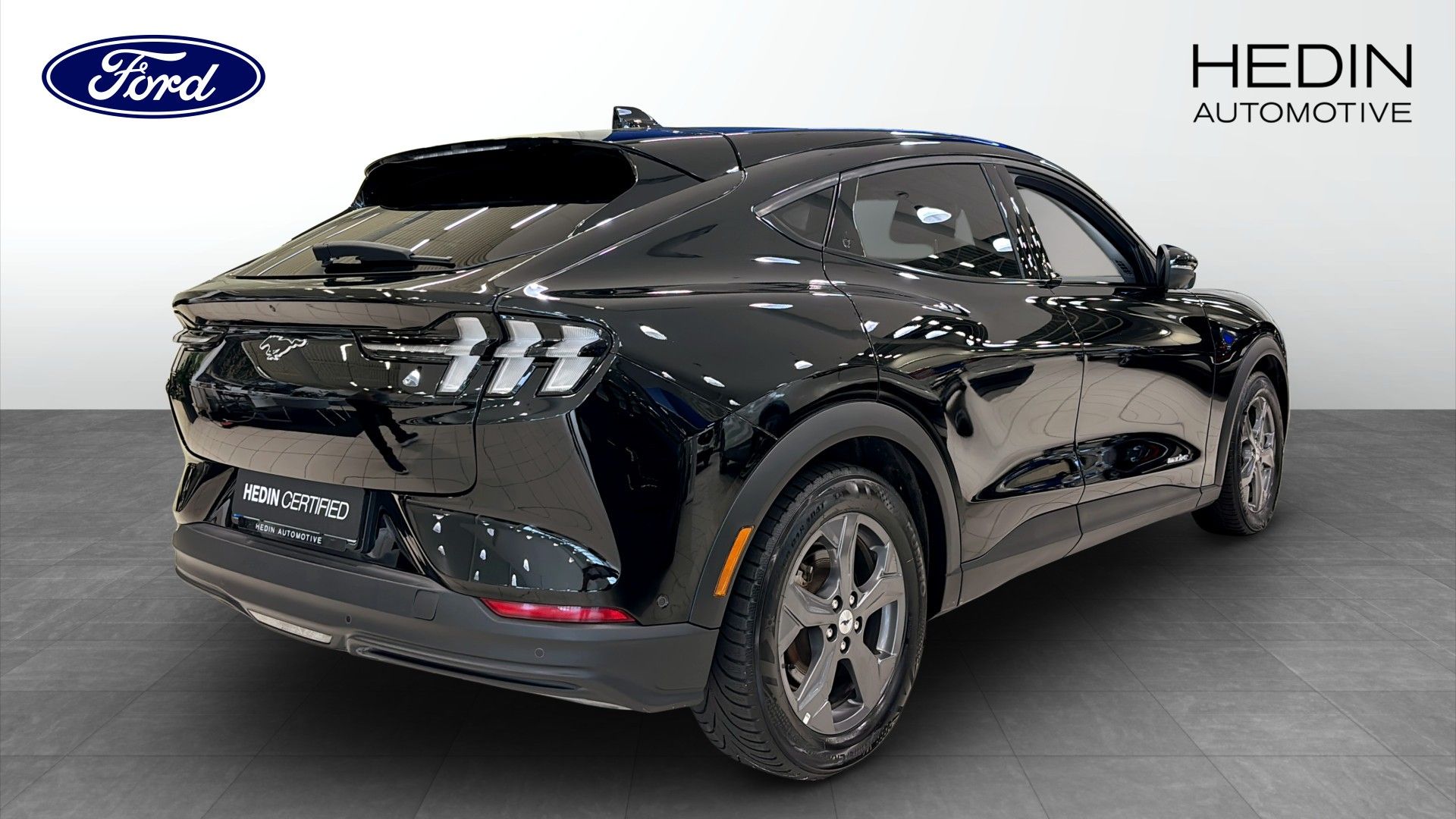 Ford Mustang Mach-E Long Range 2022, bild 2/10