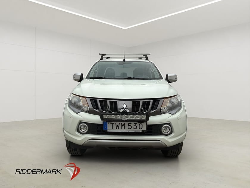 Bild 5 av Mitsubishi L200 Dubbelhytt 181hk 4WD Dragkrok B-Kamera Diff Skinn MOMS