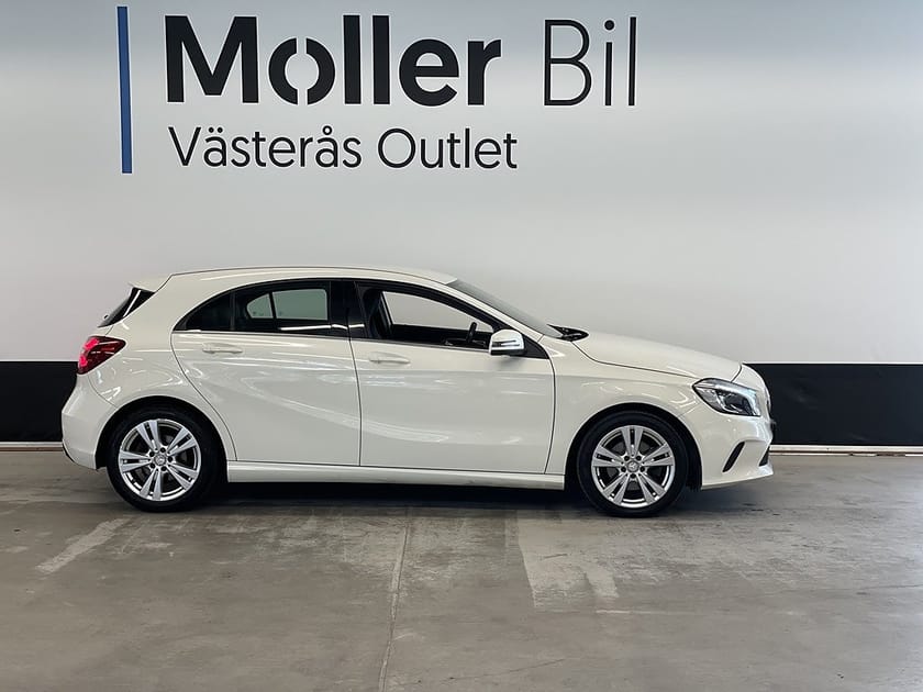 Bild 4 av Mercedes-Benz A 180 122hk Värmare Farthållare Bluetooth