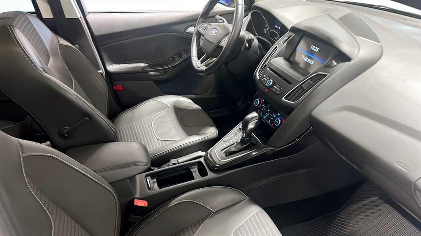 Bild 3 av Ford Focus 2,0 TDCi 150Hk Titanium X 5D Aut/Nav/Kamera