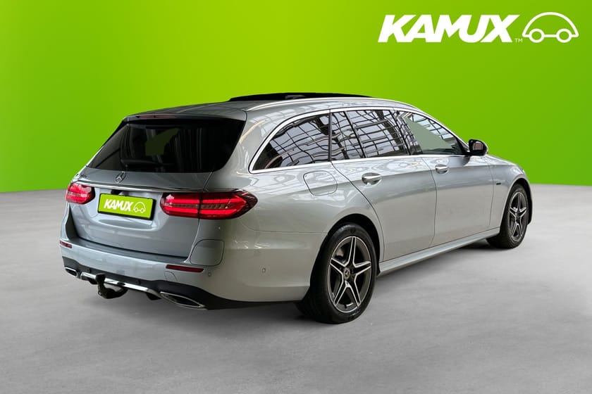 Bild 4 av Mercedes-Benz E 300 T de 300T AMG  Pano Burmester Drag Värm Moms