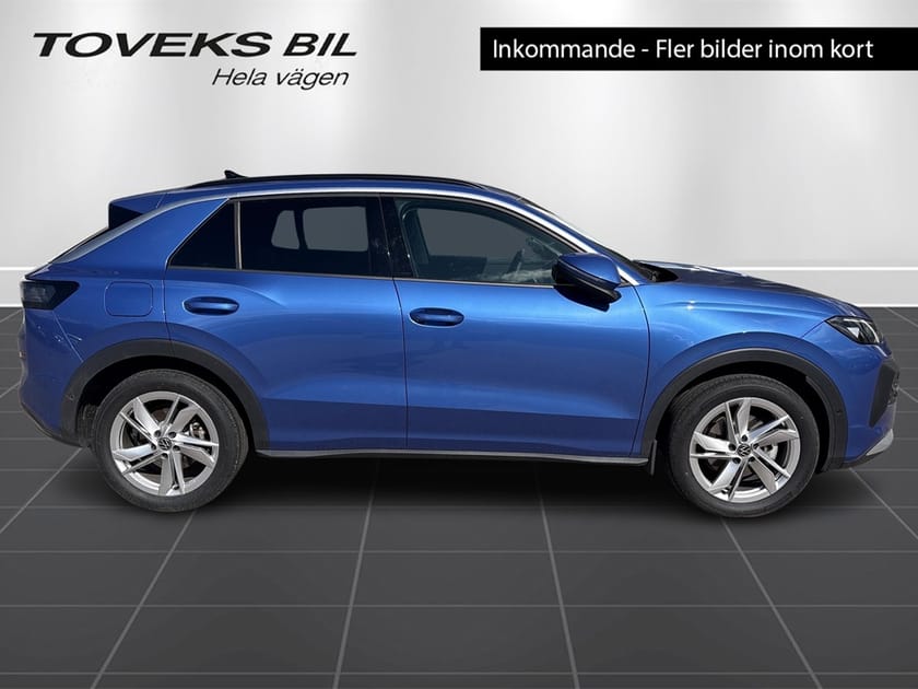 Bild 2 av Volkswagen T-Roc Life eTSI 150hk Nya modellen