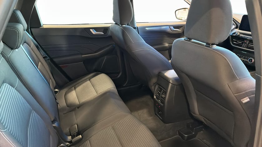 Bild 5 av Ford Kuga Plug-In Hybrid TITANIUM 225HK Privatleasing från 3995:-