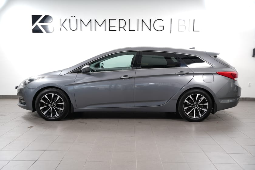 Bild 4 av Hyundai i40cw 1.7 CRDi DCT 141hk Drag/Bkamera/Navi/Elstol