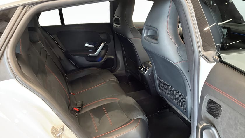 Bild 5 av Mercedes-Benz CLA 200 Shooting Brake AMG Line Premium 360-kamera Dragkrok Navi
