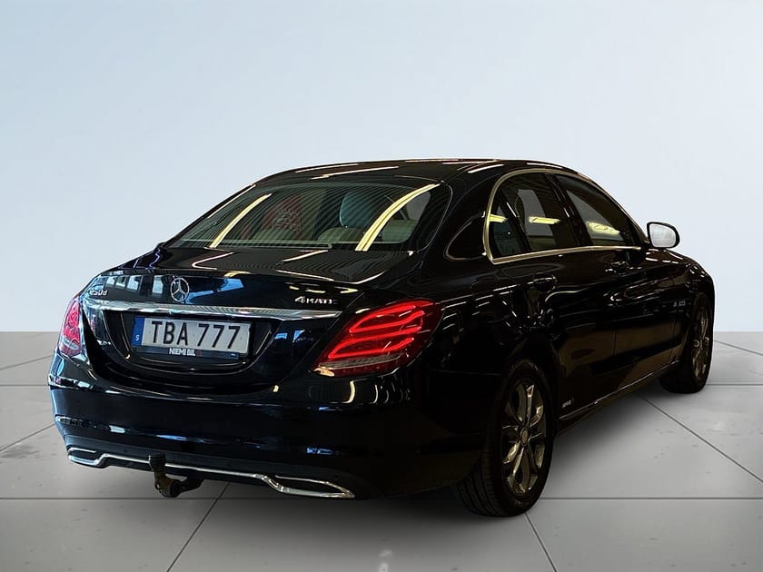 Bild 5 av Mercedes-Benz C 250 d 4MATIC Avantgarde/Drag/MoK/S&V-Däck/B-Kamera