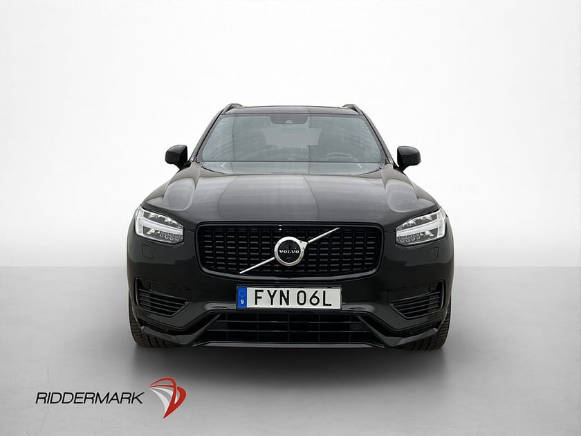 Bild 2 av Volvo XC90 7 Säten T8 AWD R-Design 7-Sits Pano B&W 360° Värmare Drag