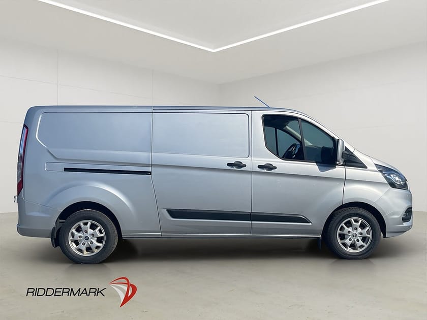 Bild 2 av Ford Transit Custom 300 transit-custom L2 Värmare Dragkrok 3-Sits PDC 1-Brukare