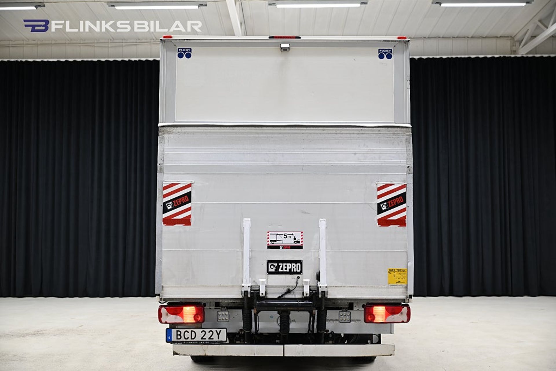 Mercedes-Benz Sprinter 2020, bild 5/10