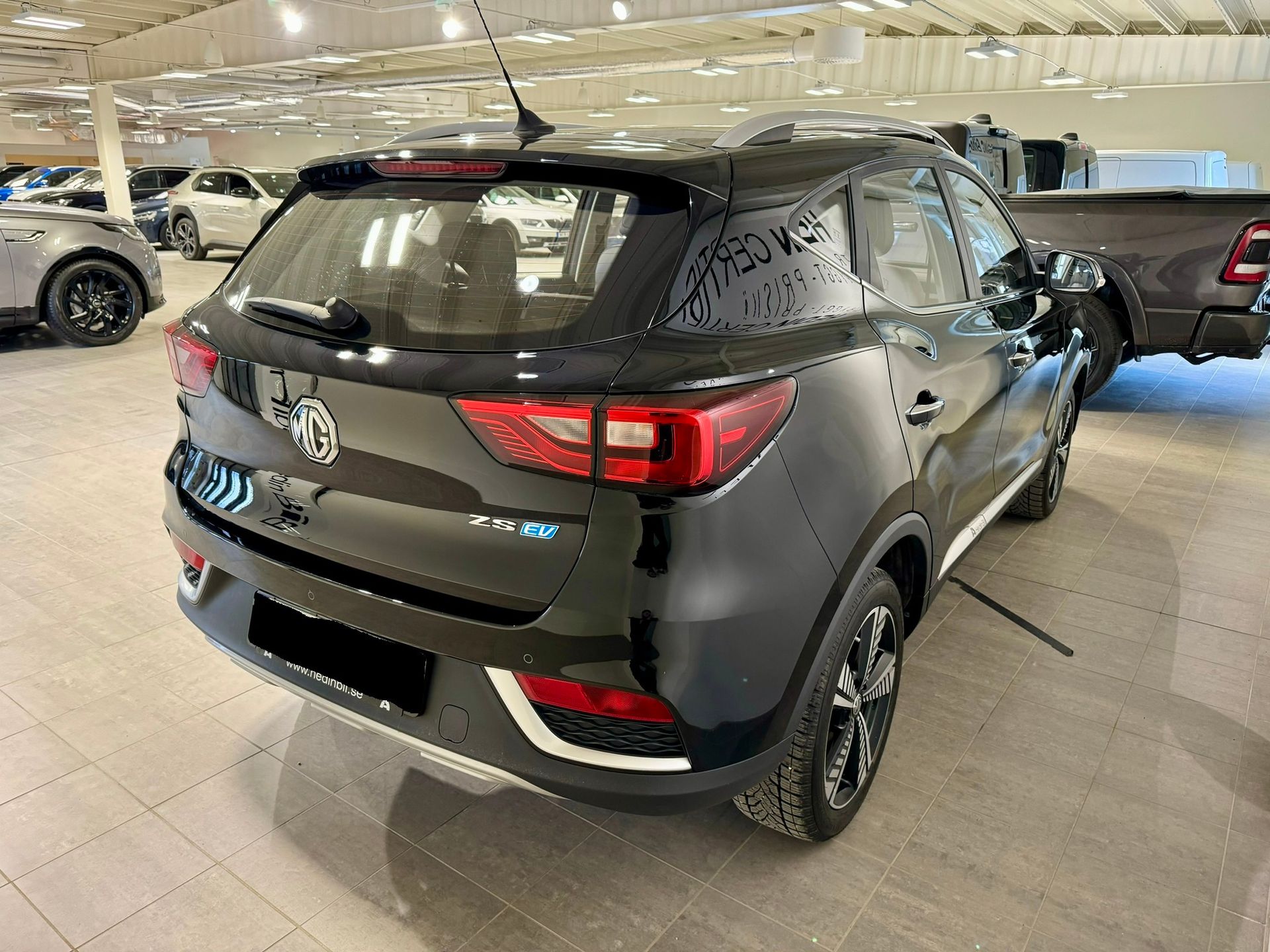 MG ZS EV Luxury 2021, bild 4/10