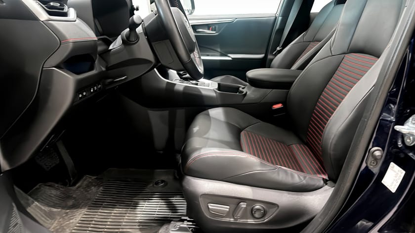Bild 5 av Toyota RAV4 Plug-in Hybrid AWD 306HK STYLE MOMS DRAG