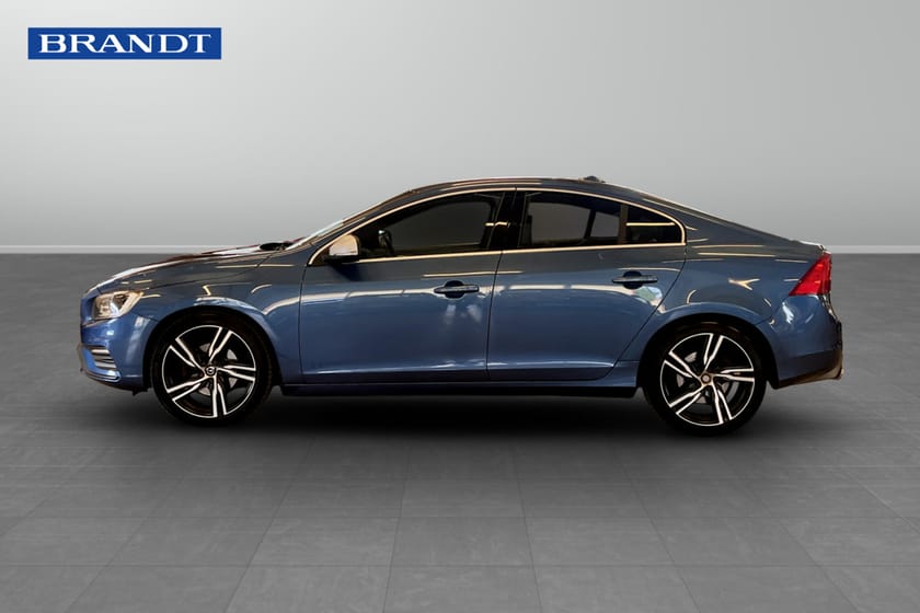 Bild 3 av Volvo S60 D3 CLASSIC R-Design 150hk