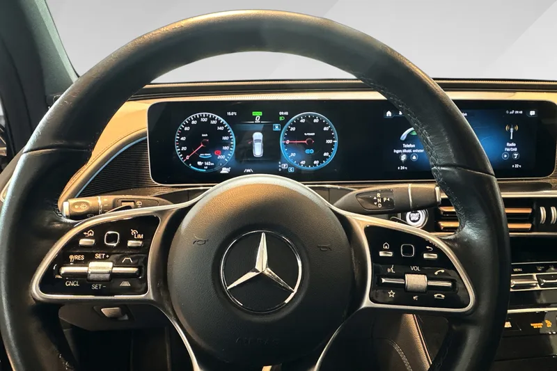 Mercedes-Benz EQC 400 4MATIC bilde 14