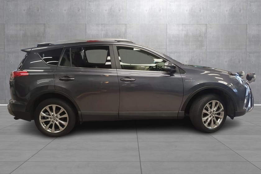 Bilde 5 av Toyota RAV4 Hybrid 2.5 Executive AWD Hybrid, Rentekamp. 6,25% med 35% EK