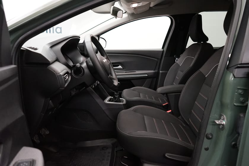 Bild 5 av Dacia Jogger 7-sätes TCe 110 Extreme 7 platser II