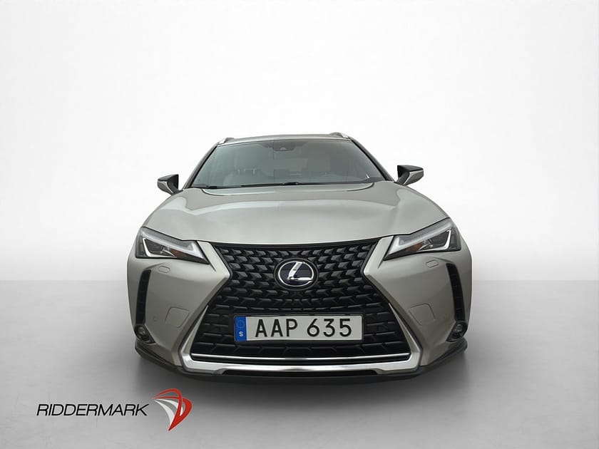 Bild 2 av Lexus UX 250h CVT 184hk P-sensor Bluetooth Farthållare