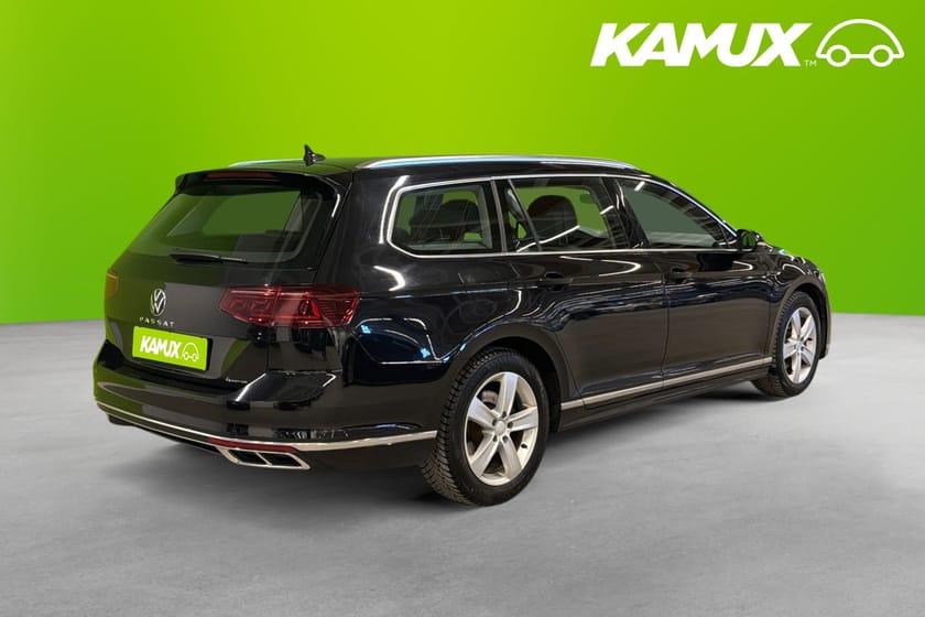 Bild 4 av Volkswagen Passat Sportscombi 2.0 TDI 4M R-line Cockpit Värmare Drag B-kam 200hk