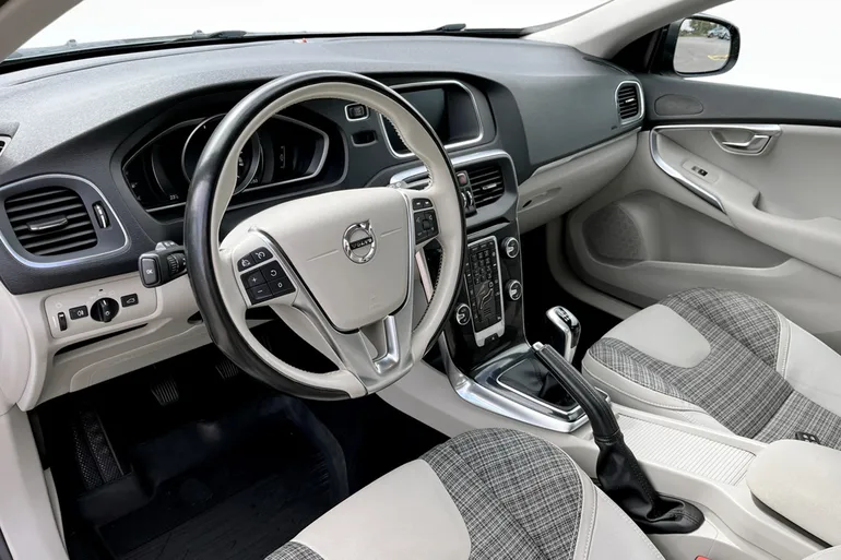 Volvo V40 Cross Country