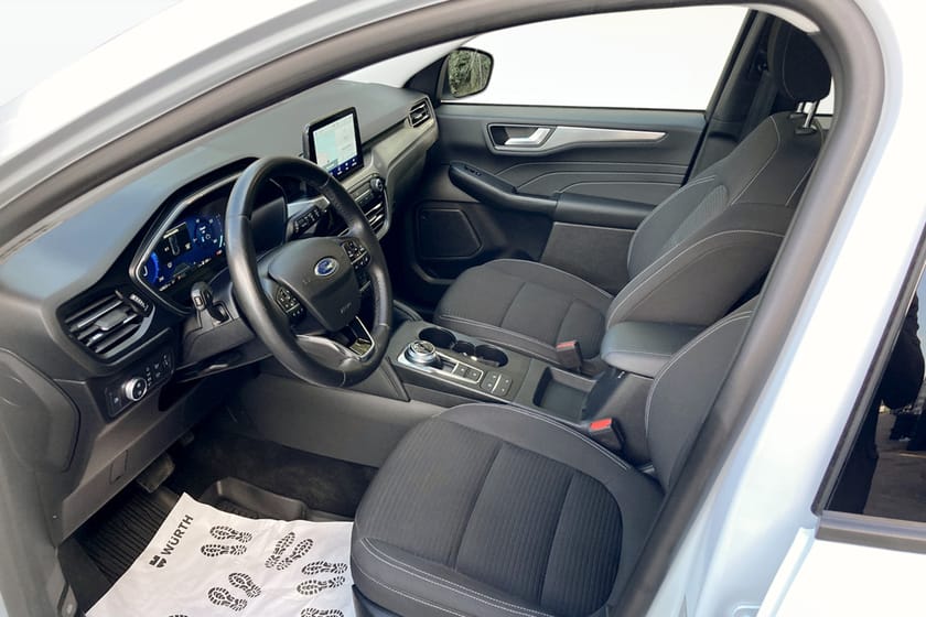 Bild 5 av Ford Kuga Plug-In Hybrid 2,5 PLUG IN TIT
