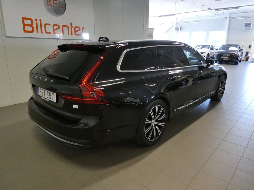 Bild 4 av Volvo V90 Recharge T6 AWD Drag-Värmare-Kamera-Navi-Carplay-SoV