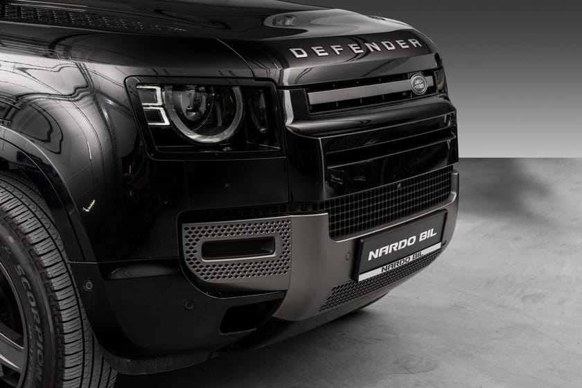 Bilde 2 av Land Rover Defender 110 D250 MHEV X-Dynamic SE/Krok/Meridian/Luftfjæring/360 kamera