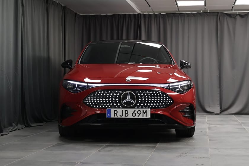 Bild 3 av Mercedes-Benz CLA 250+ AMG Line Plus Vinter Distronic 360