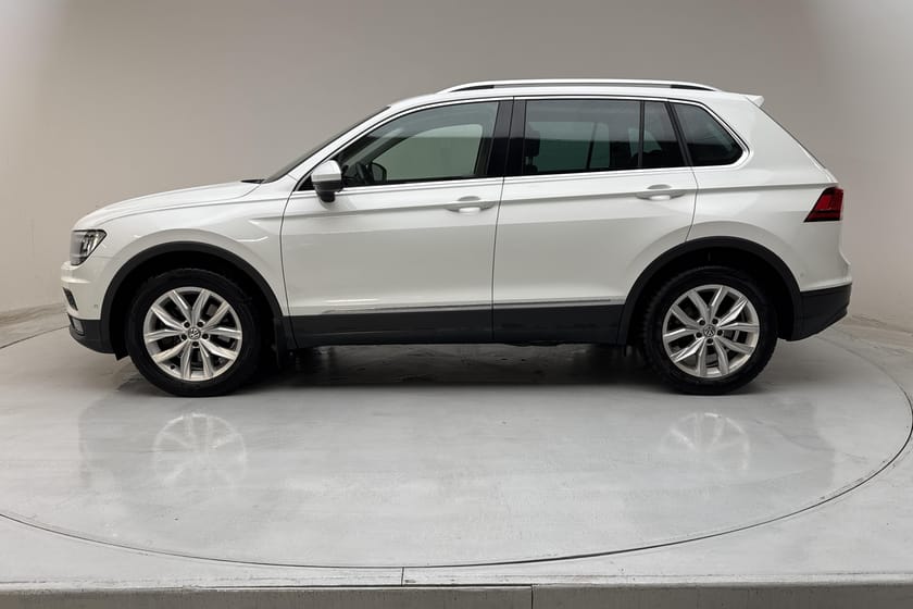 Bild 2 av Volkswagen Tiguan 2.0 TSI 4MOTION 190hk Drag Värmare CarPlay