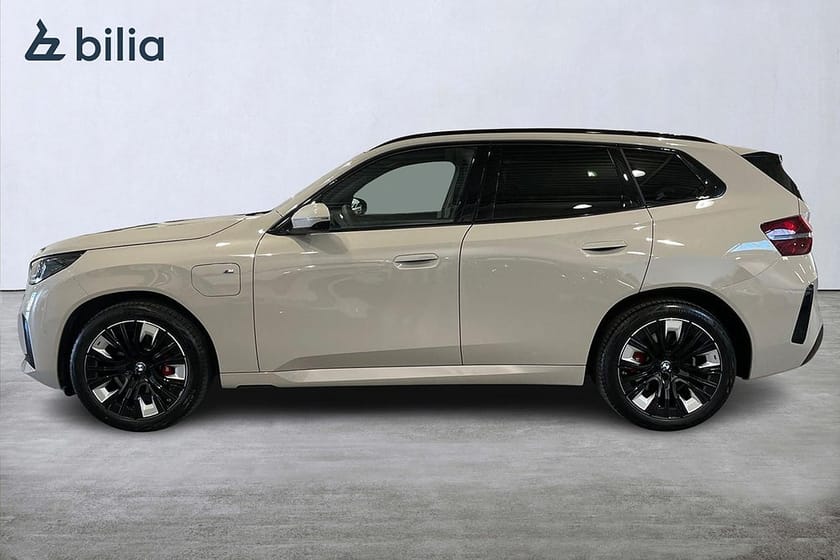 Bild 3 av BMW X3 30e xDrive M Sport Pro | Business Edition | Rattvärme