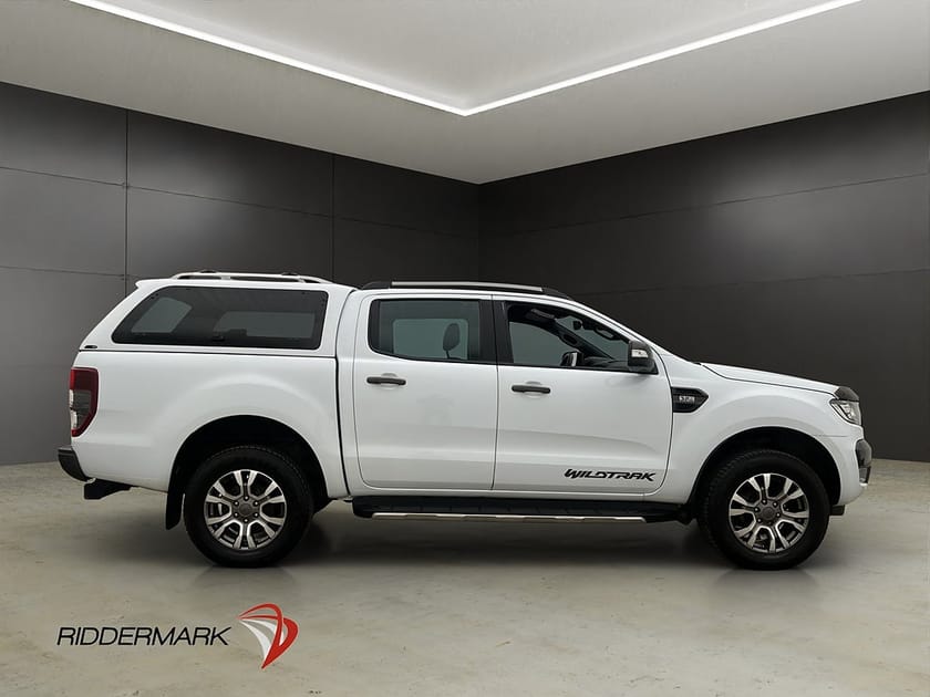 Bild 2 av Ford Ranger Dubbelhytt Wildtrak 3.2 4x4 Värm Drag Kamera CARPLAY Moms