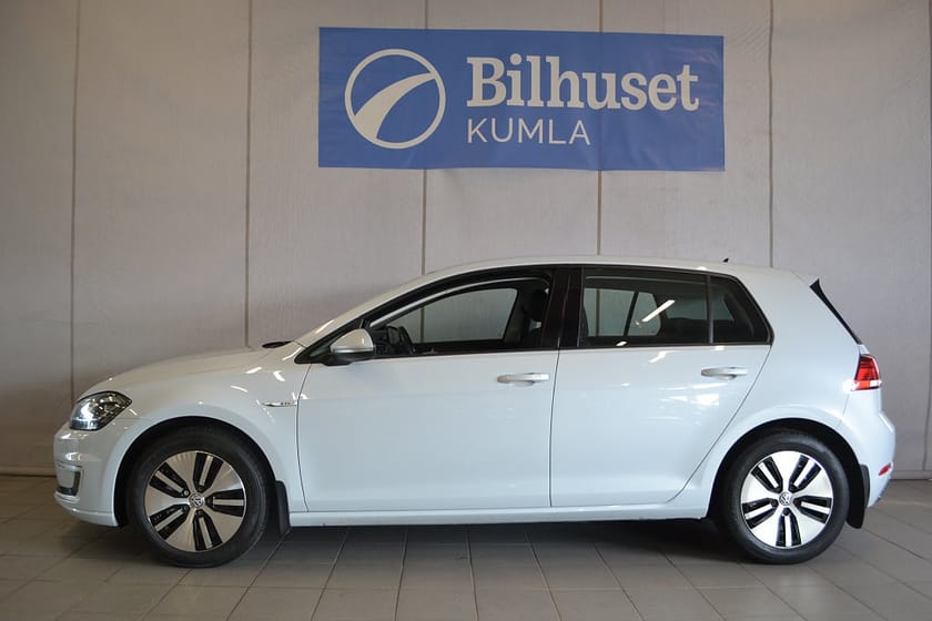 Bild 2 av Volkswagen e-Golf Värmepump Vinterhjul Navi 136hk