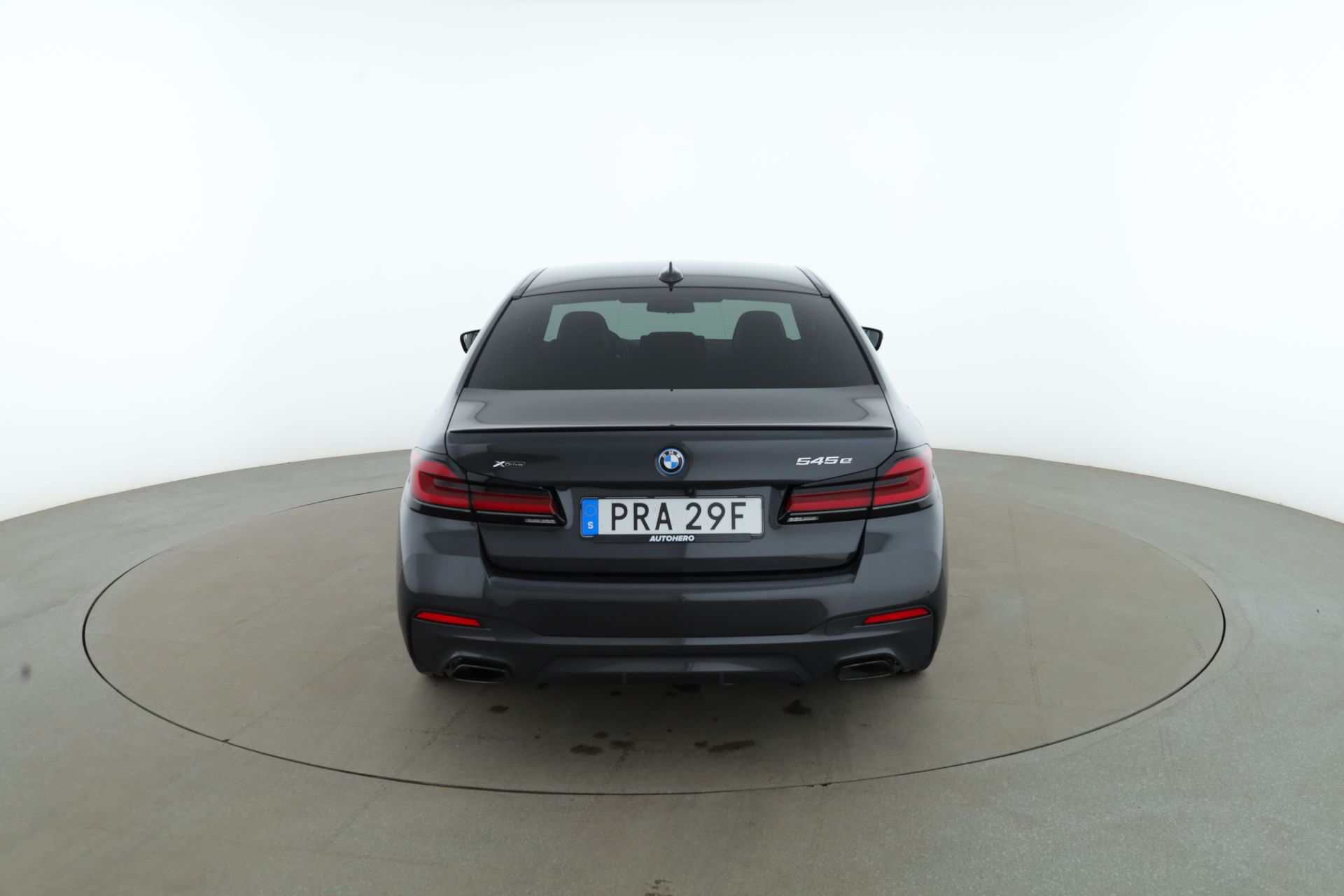 BMW 545 e M Sport / Park assist 2023, bild 4/45