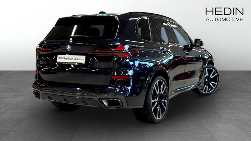 Bild 2 av BMW X5 xDrive30d M-Sport Pro Drag Pano Navi