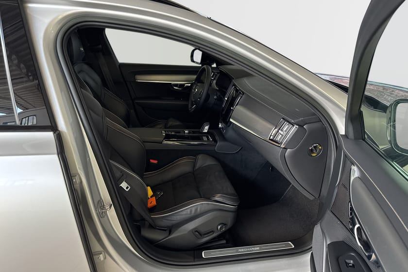 Bild 5 av Volvo V90 Recharge T8 II R-Design