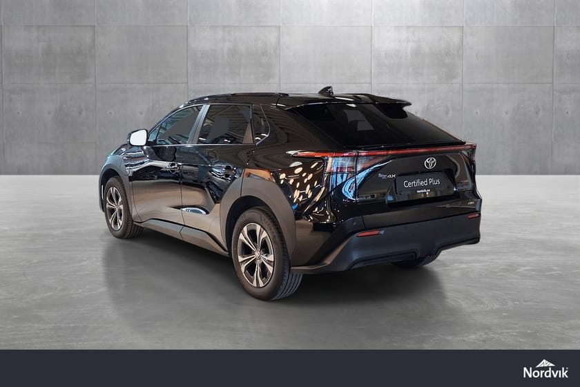 Bilde 3 av Toyota bZ4X