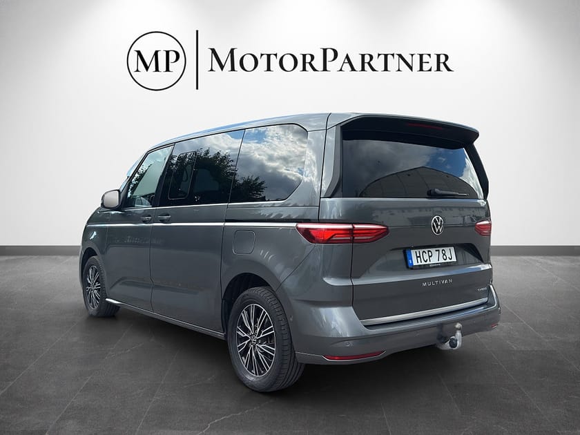 Bild 5 av Volkswagen Multivan eHybrid 1.4 TSI Style Plus Kamera Dragkrok 7 sits