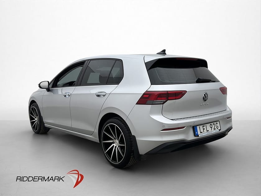 Bild 5 av Volkswagen Golf 2.0 TDI Cockpit Nav Rattvärme CarPlay 3-Zons