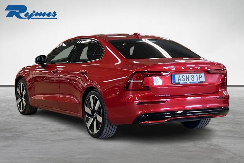 Bild 2 av Volvo S60 Recharge T6 II Plus Dark