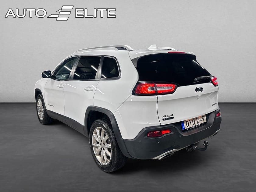 Bild 4 av Jeep Cherokee 2.0 CRD|4WD|KAMERA|PANO|ACC|SoV-D|ISOFIX|KEYLESS GO