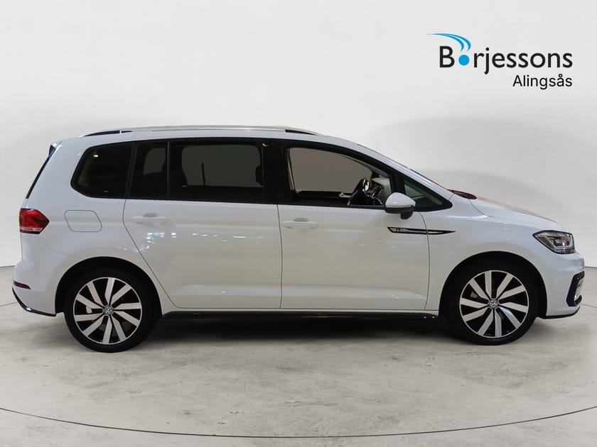 Bild 2 av Volkswagen Touran R-Line TSI 150hk Drag/Värmare/Pano/Kamera