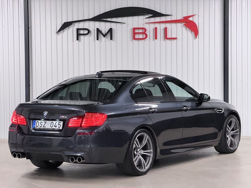 Bild 4 av BMW M5 DCT 560hk / Låga mil / Fin historik / Mycket fint skick