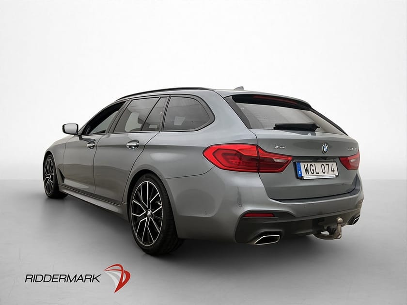 Bild 5 av BMW 530d xDrive Touring 530 265hk M Sport Värmare 360° Pano HUD Drag