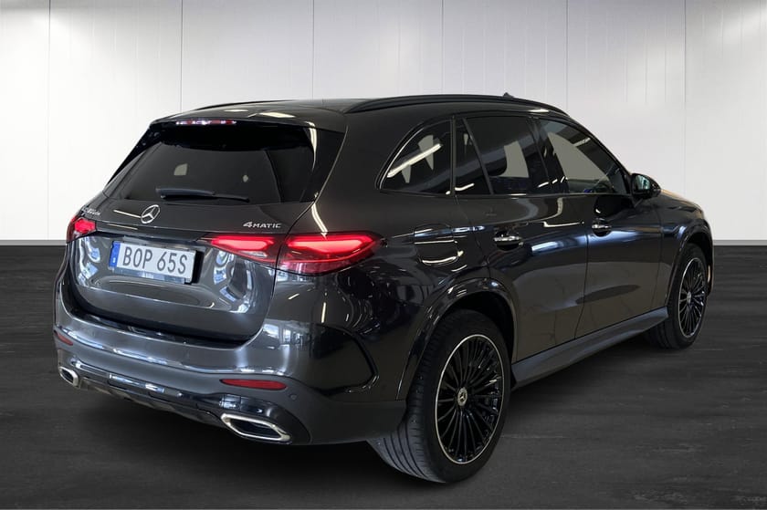 Bild 4 av Mercedes-Benz GLC 300 d e 4MATIC AMG-LINE/Nightpaket/S-VHjul/Drag/Keyless/360kamera